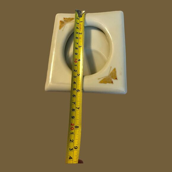 Vintage Porcelain Oval Picture Frame Gold Butterfly Cottage Treasure Masters - Picture 8 of 13